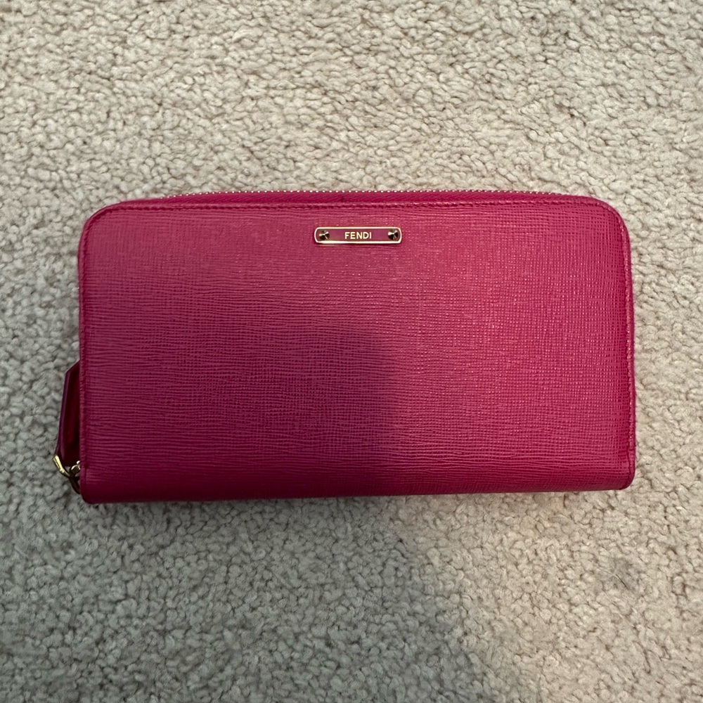 Fendi Pink Women's Wallet